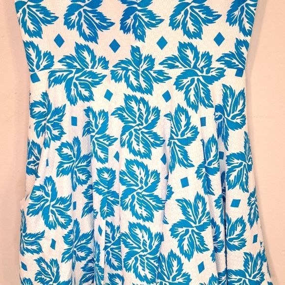 Diane Von Furstenberg Floral Dress - Picture 6 of 11